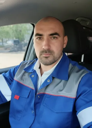 Иван Сергеев